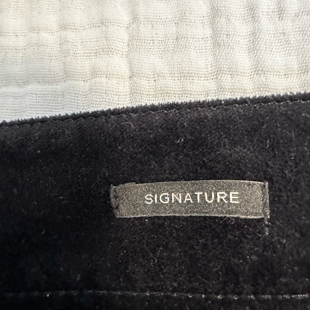 Talbots 10 petite velveteen straight leg five pocket pants. Black - Picture 2 of 6